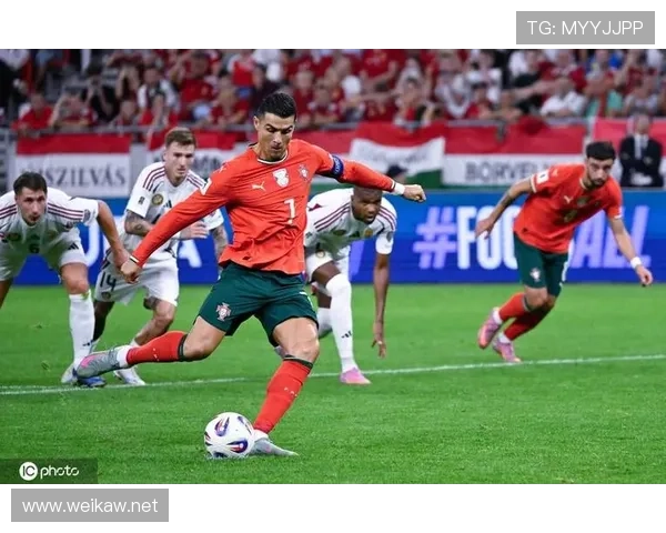 C罗是否只是数据机器？比赛影响力与进球效率解析