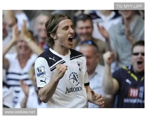 从萨格勒布迪纳摩到热刺核心：莫德里奇的崛起之路