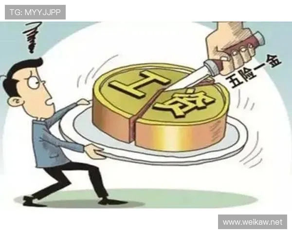 仲满一条家常照把我戳成两败俱伤，那桌摆设比我年终奖还讲排场