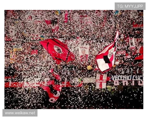 AC米兰攻防转换失衡问题持续显现，对赛季稳定性造成影响